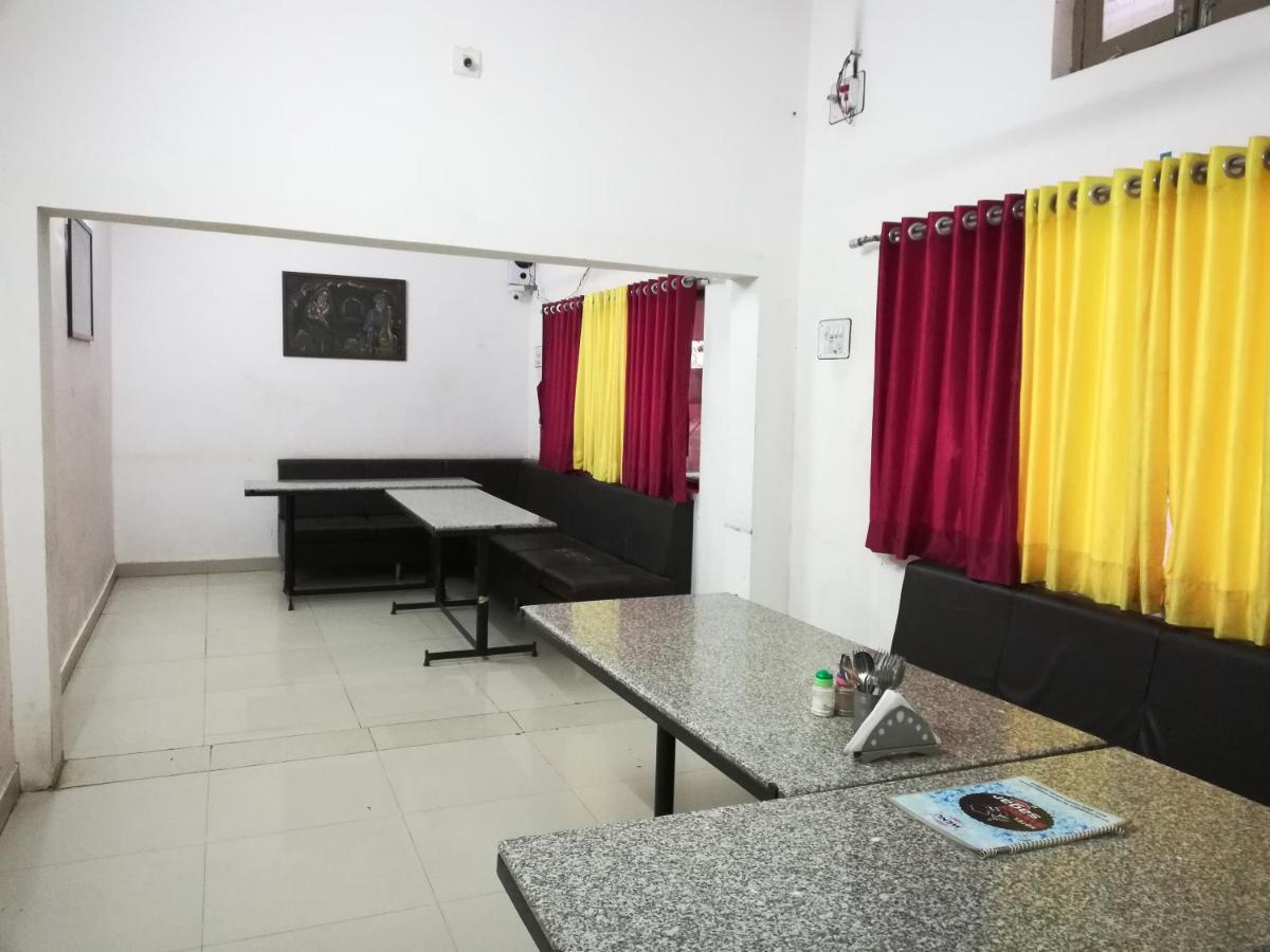 Hotel Shiv Regency Kukma Exterior foto